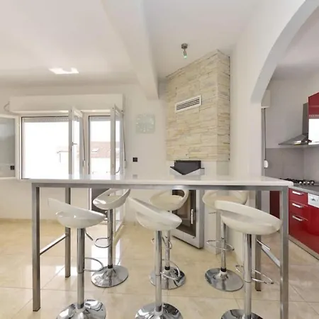 아파트 Luxury Stobrec *