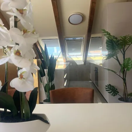 Luxury Stobrec 아파트