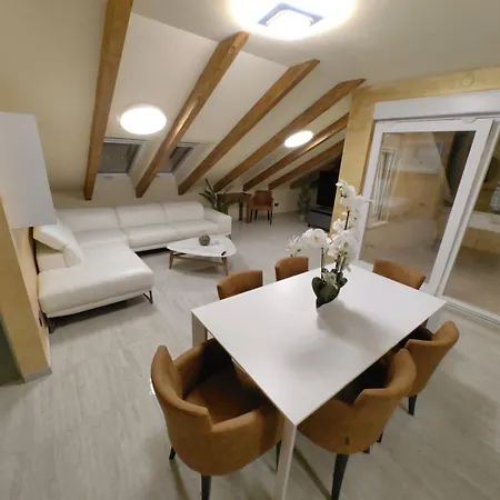 Luxury Stobrec *