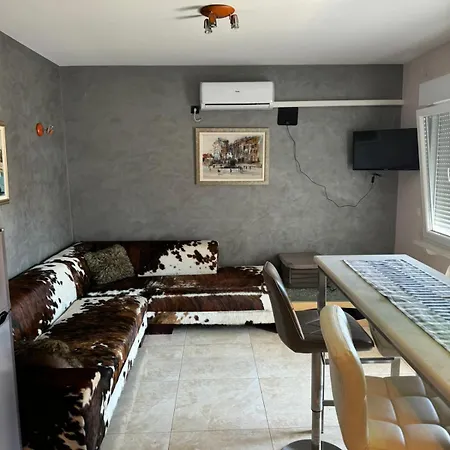 Luxury Stobrec 아파트